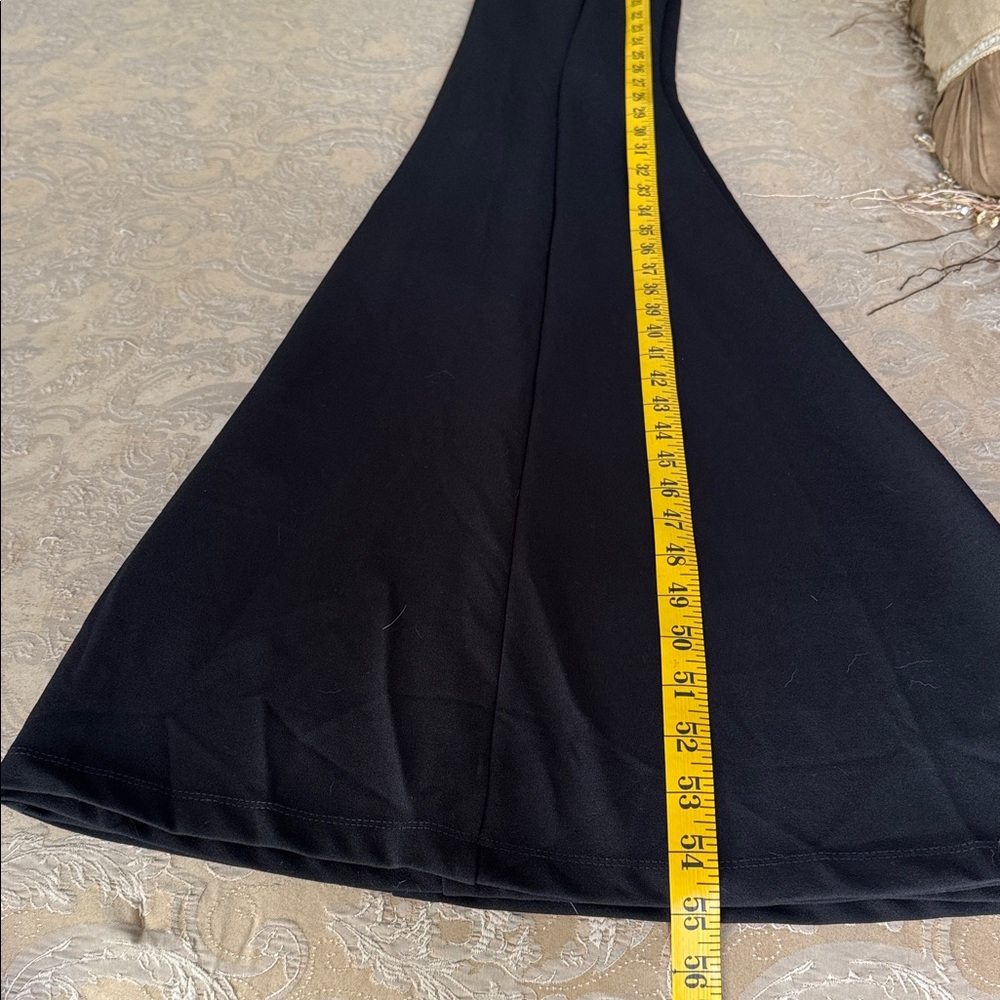 Windsor Elegant Black Strapless Ruffled Mermaid Dress size XS - Picture 8 of 10
